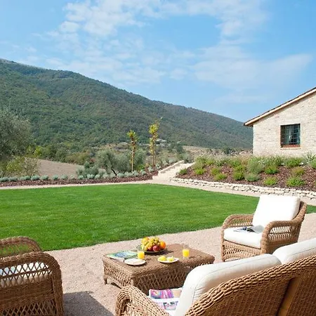Sleeps 12 Pool Wifi *