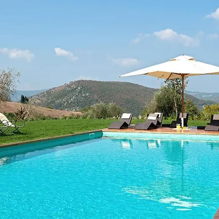 Willa Sleeps 12 Pool Wifi San Giovanni del Pantano