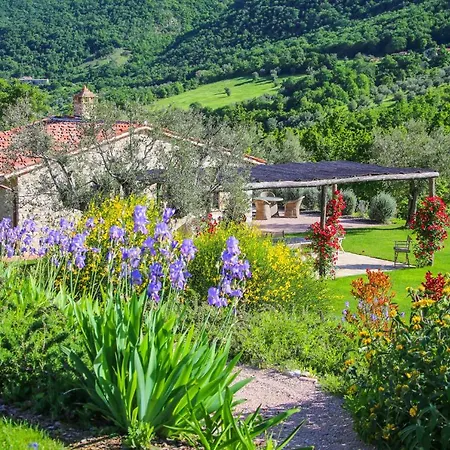 Sleeps 12 Pool Wifi *
