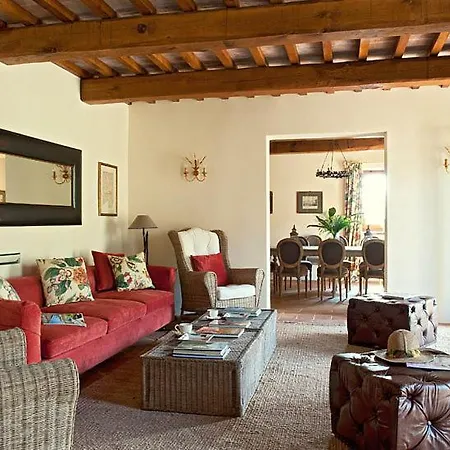 Sleeps 12 Pool Wifi فيلة San Giovanni del Pantano